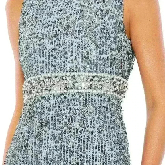 Mac Duggal - Crystal Ornate Sheath Gown NWT Size 8 Style 10839 - Picture 4 of 8